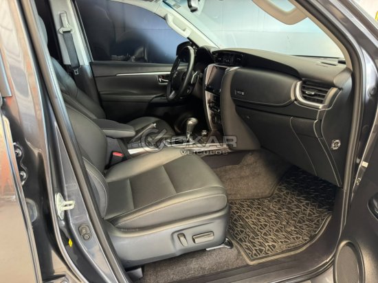toyota-hilux-sws-rxa-2-8-2021-2021-54637