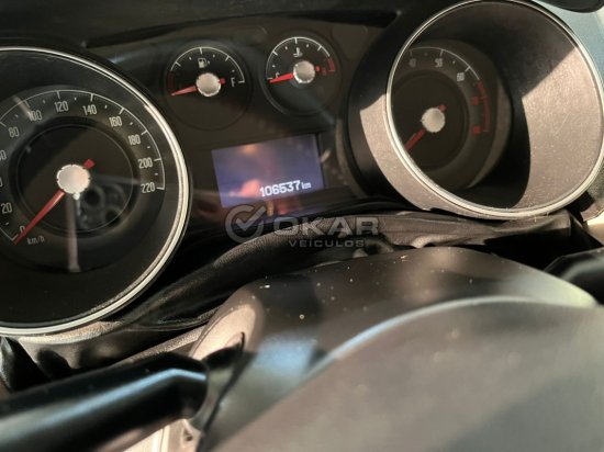 fiat-linea-essence-1-8-2015-2016-53889