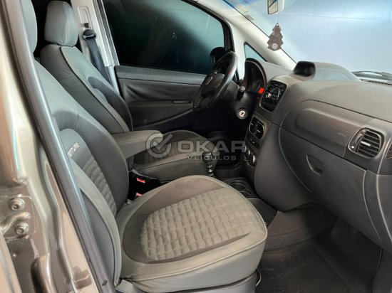 fiat-idea-adventure-1-8-2014-2015-53904