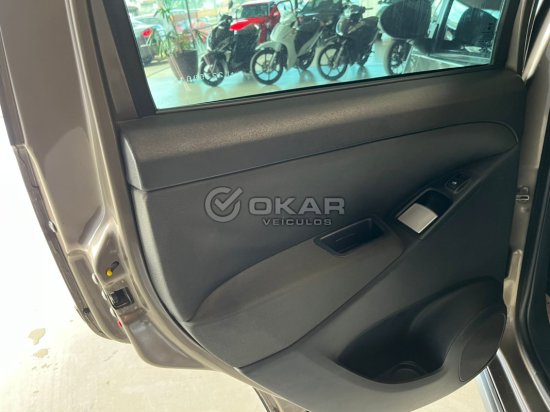 fiat-idea-adventure-1-8-2014-2015-53910