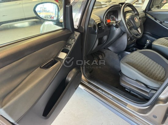 fiat-idea-adventure-1-8-2015-2015-54439