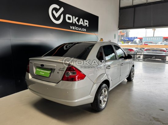 ford-fiesta-sedan-1-6-2008-2008-54810