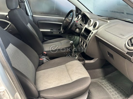 ford-fiesta-sedan-1-6-flex-2011-2012-52090
